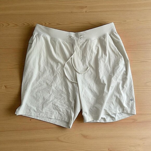 LULULEMON Men's Off White Workout Shorts Size XXL - Picture 1 of 8
